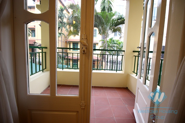 Big and nice yard house with swimming pool for rent in Tay Ho area 